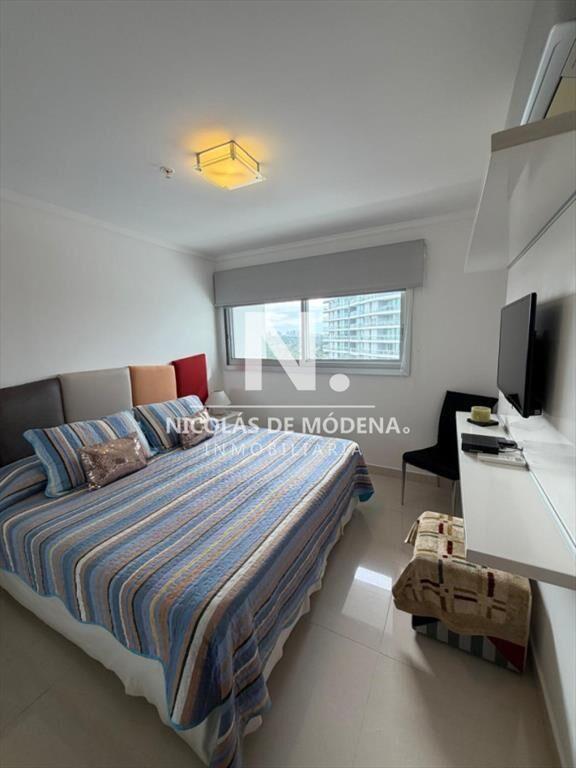 En venta casa 3 dormitorios en Playa Mansa, Punta