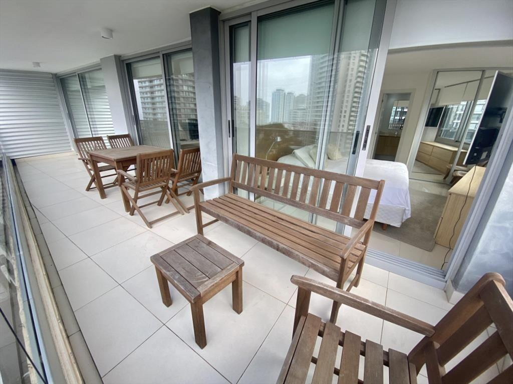 VENTA APARTAMENTO DE 3 DORMITORIOS EN EDIFICIO