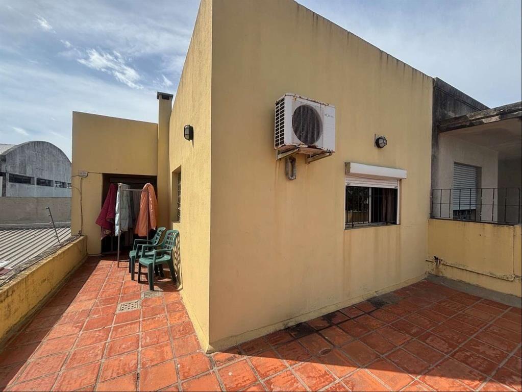 Venta Excelente ubicación en Sayago. Casa Alquilada, de dos