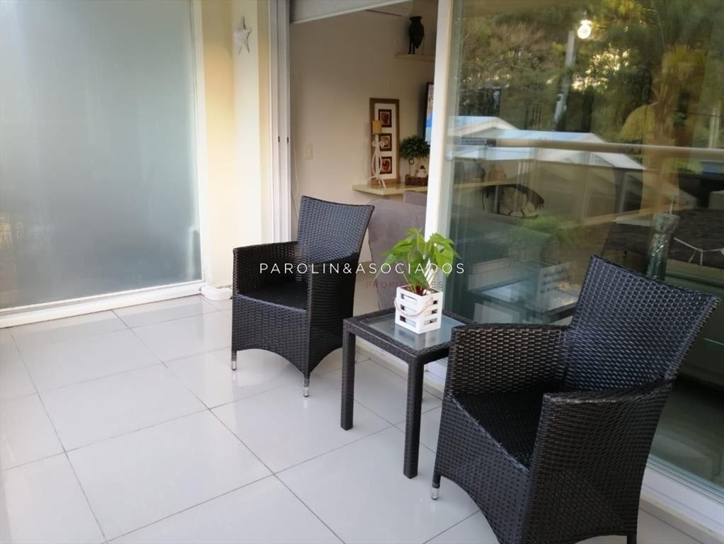 Apartamento en venta de 1 dormitorio, en edificio