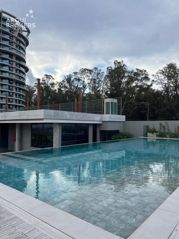Apartamento de un dormitorio en venta en Parque Roosevelt -