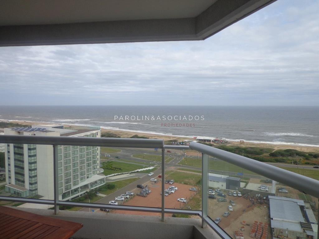 Apartamento en venta de 3 dormitorios en Look Brava Tower,