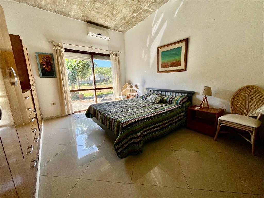VENTA CASA 3 DORMITORIO PUNTA BALLENA-CLUB DEL