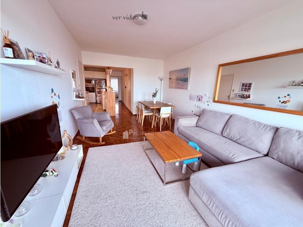 2267/1 venta apto 2 dorm buceo c/balcon fte a la Rambla