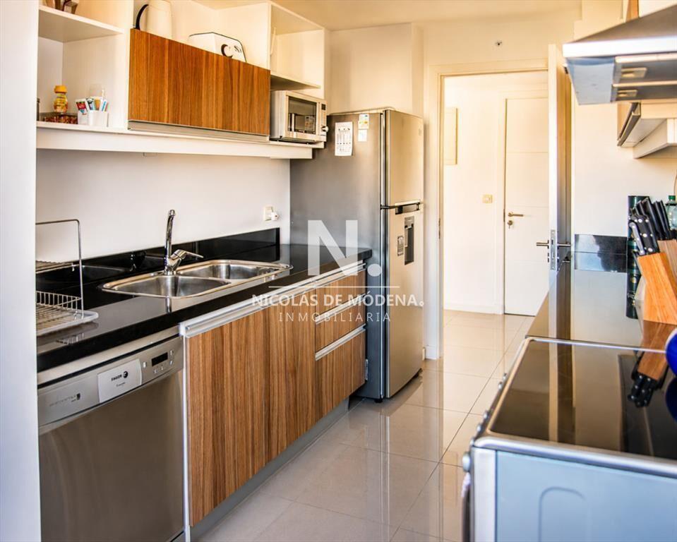 En venta apartamento de 2 dormitorios en Punta