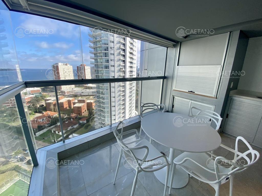 Alquiler temporal apartamento 2 dormitorios playa mansa Pun