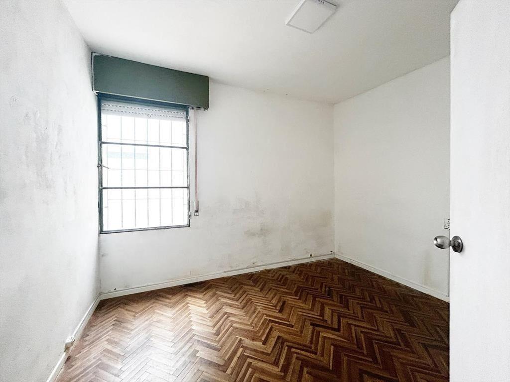 Casa (PH) a la Venta en Pocitos con Dos Dormitorios, Garaje