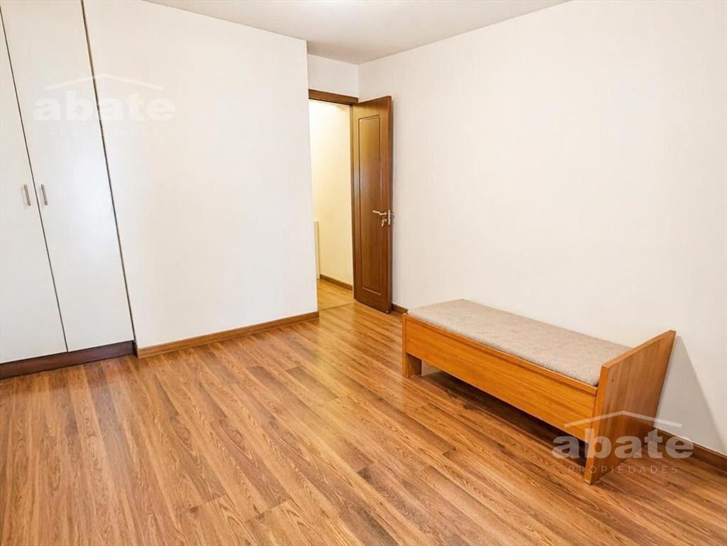 Venta Casa moderna en Pocitos 2 dormitorios y gge