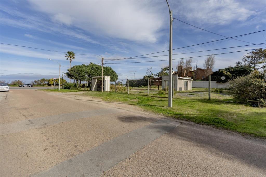 1500 m2 de Terreno en la Rambla de Carrasco