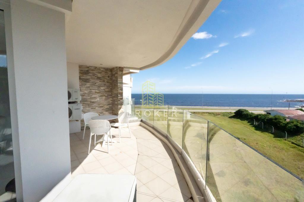 Apartamento en Venta 3 dormitorios con Vista al