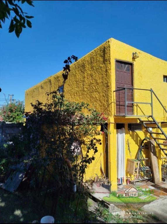 Se vende casa en zona Santa Catalina