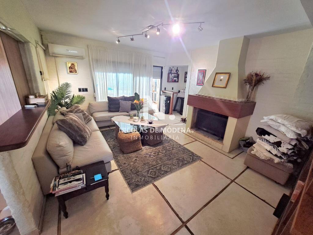 En venta apartamento de 3 dormitorios en Rincon del Indio,