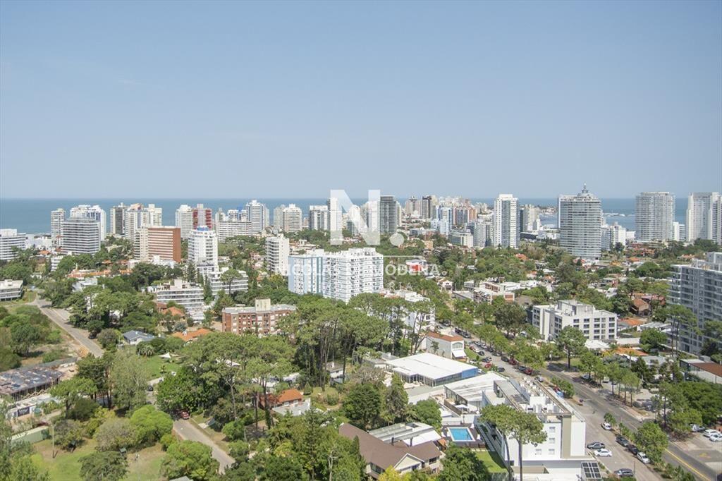 Apartamento de 2 dormitorio en Edificio Gala , ,