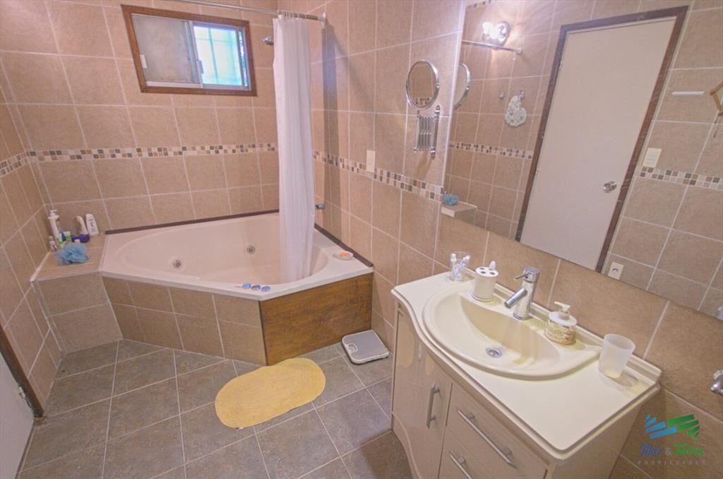 Casa con piscina en alquiler Playa Brava