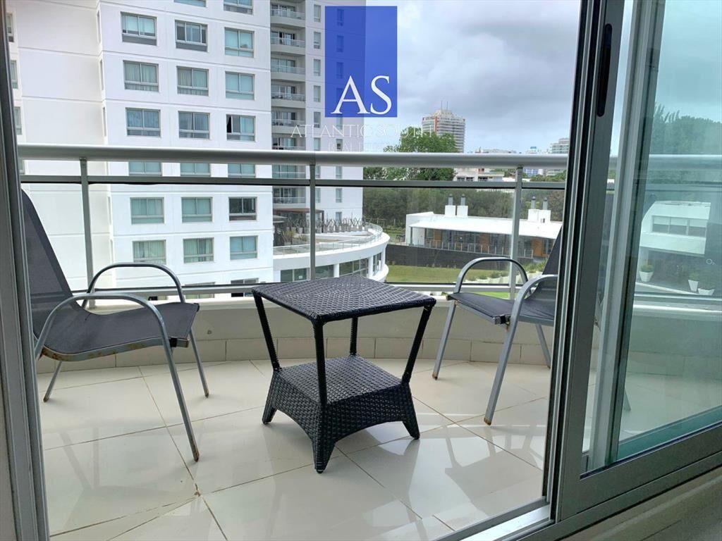 Apartamento de dos dormitorios en Ocean Drive ,