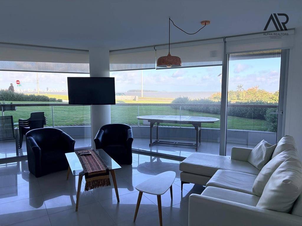 Apartamento en alquiler vista al mar c/ cochera en Pinares