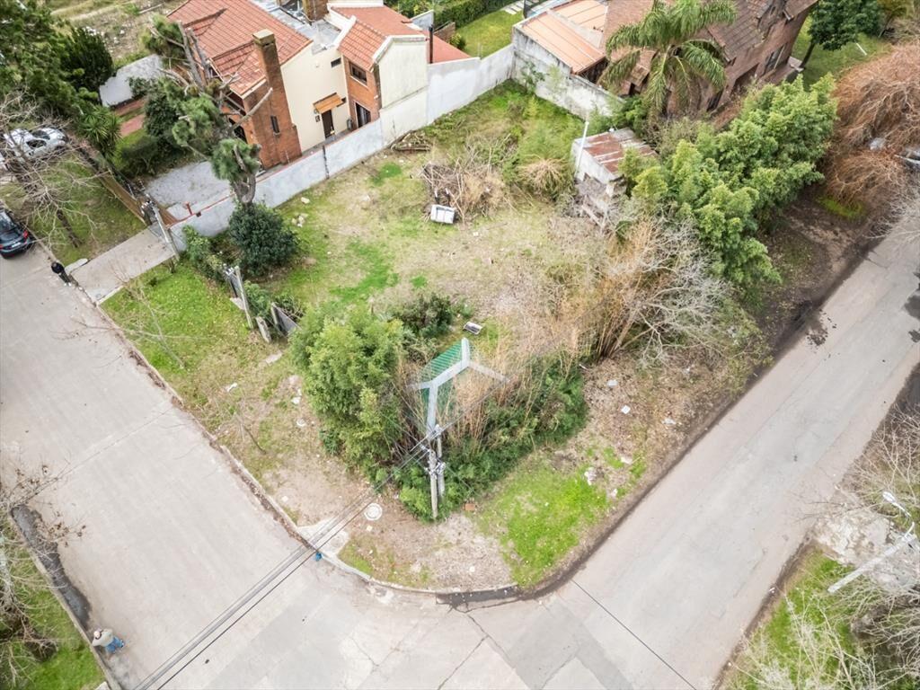 Terreno en venta de 527m2 en Carrasco Norte