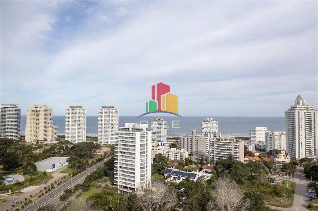 Se vende apartamento en ocean drive II de 3 Punta