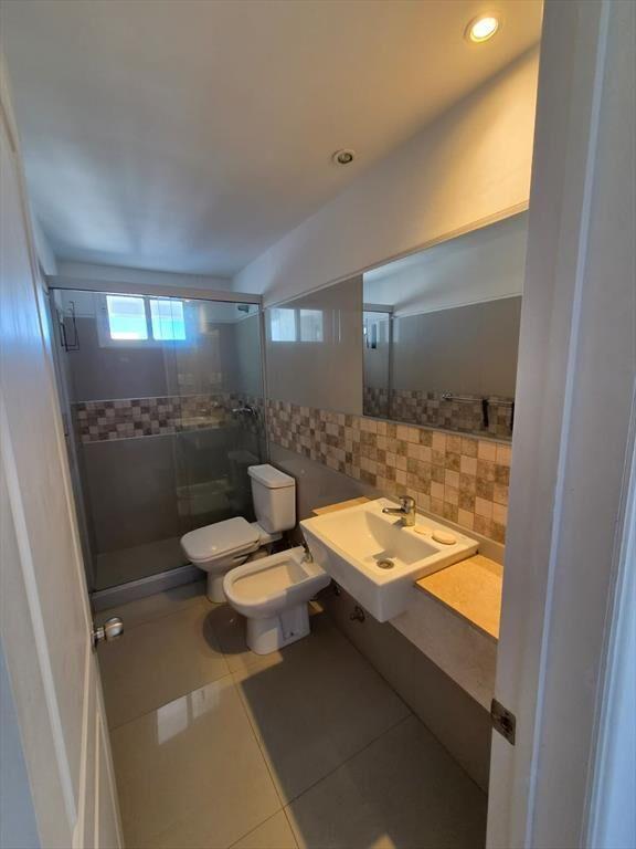 Apartamento En Alquiler En Pocitos 1 Dormitorio con Balcón