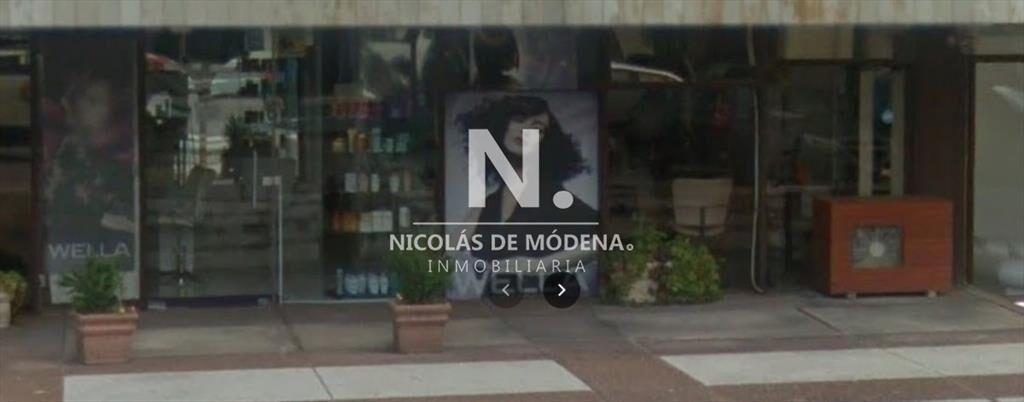 Local Comercial funcionando en Peninsula - Punta