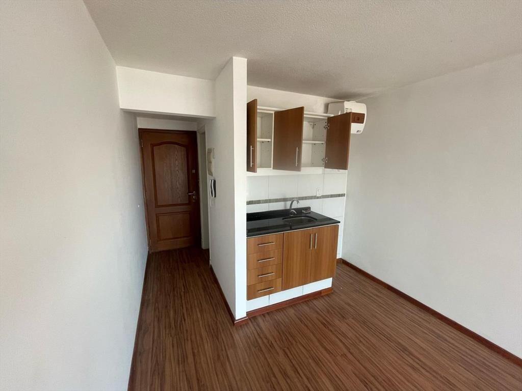 Apartamento monoambiente en alquiler sobre Rambla Malvín