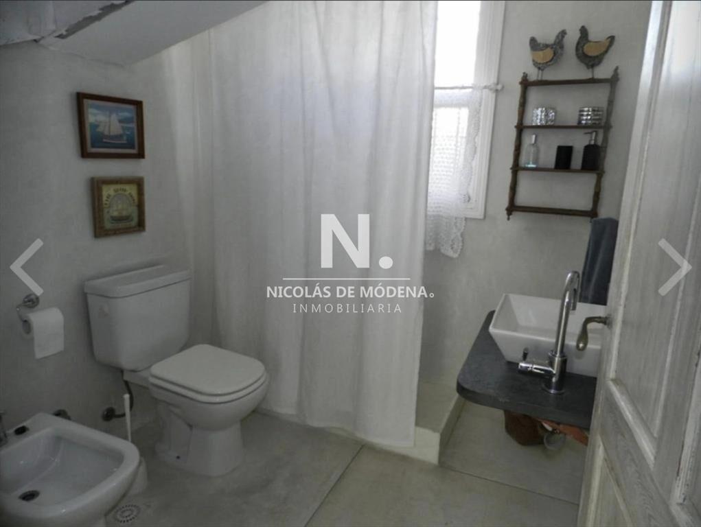En venta casa en Peninsula, Punta del Este de 4