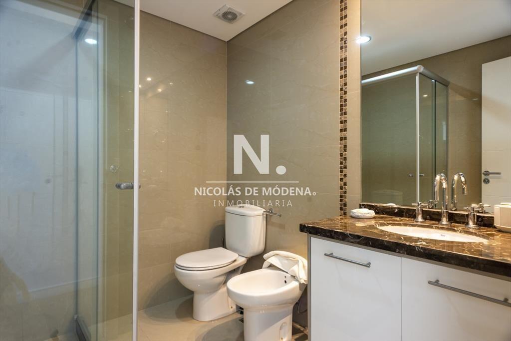 Se vende apartamento en Mansa, de 3 dormitorios