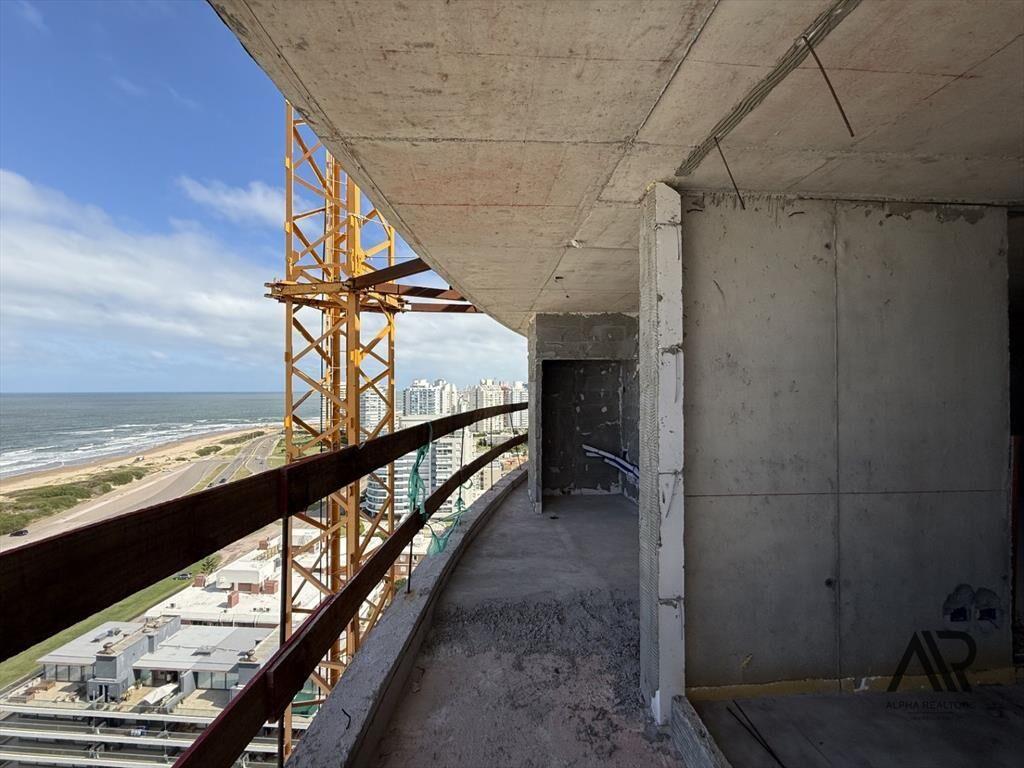 Apartamento en venta de 2 dormitorios c/ cochera en Play...