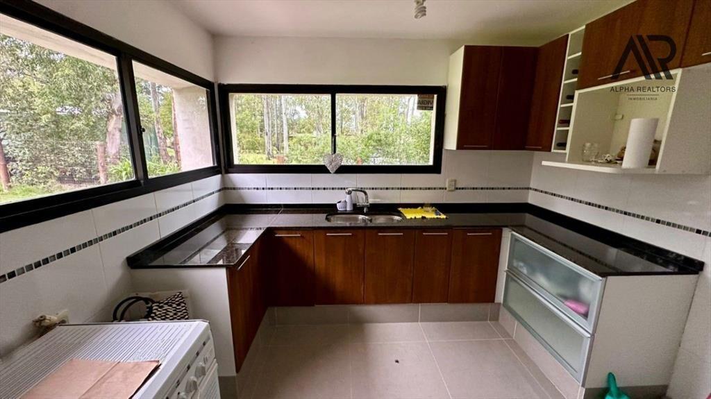 OPORTUNIDAD!! Hermosa Casa En Bella Vista 4 Habitaciones
