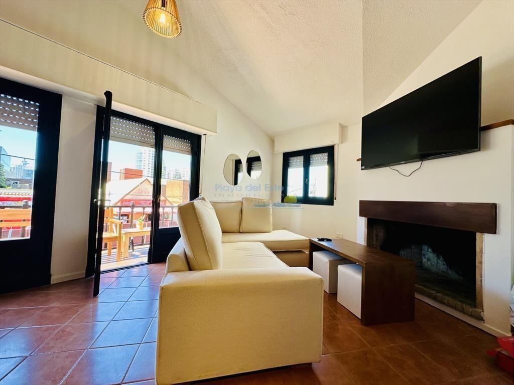 Casa estilo apartamento reciclada a nuevo en la a