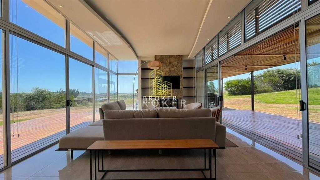 Venta De Casa En Pueblo Mio Manantiales, 4