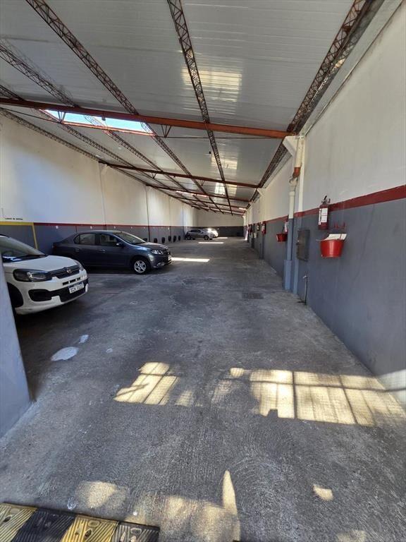 Proximo Pereira y Payan, 8,5 mts de frente, 369 m2 , planta
