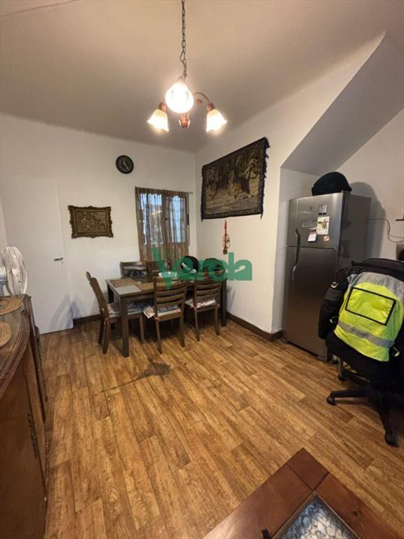 Venta de Casa de dos dormitorios con cochera y patio en Jac