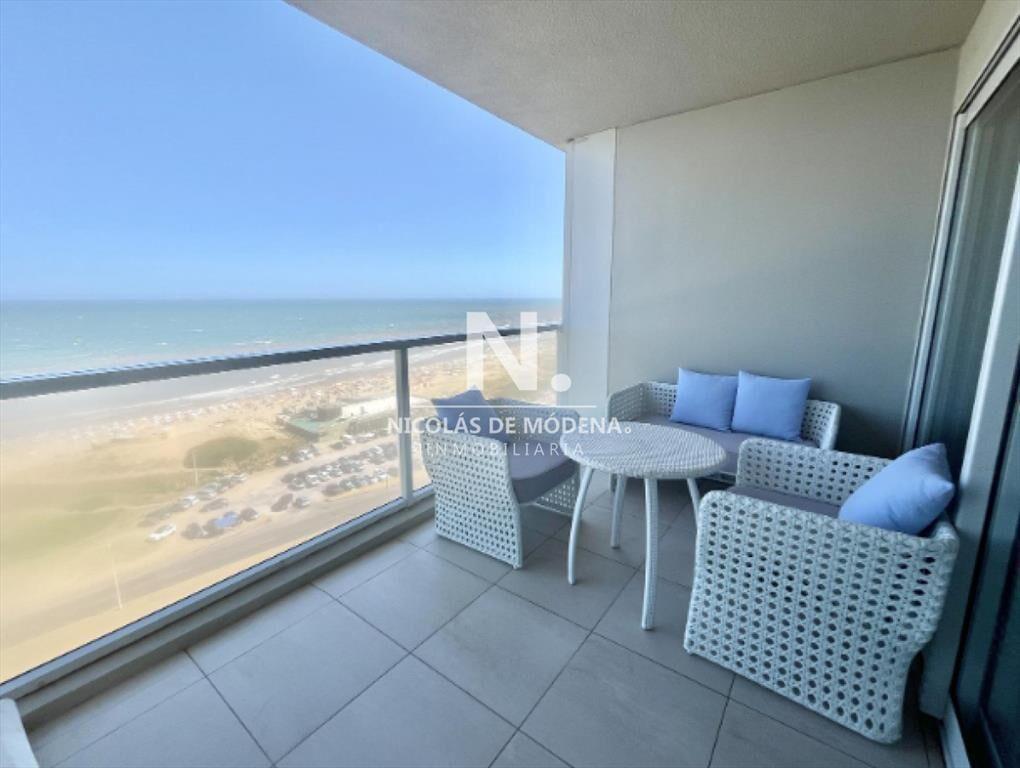 Vende apartamento de 2 dormitorios en Brava, del