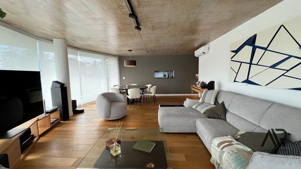 Apartamento en alquiler c/ cochera en Malvin