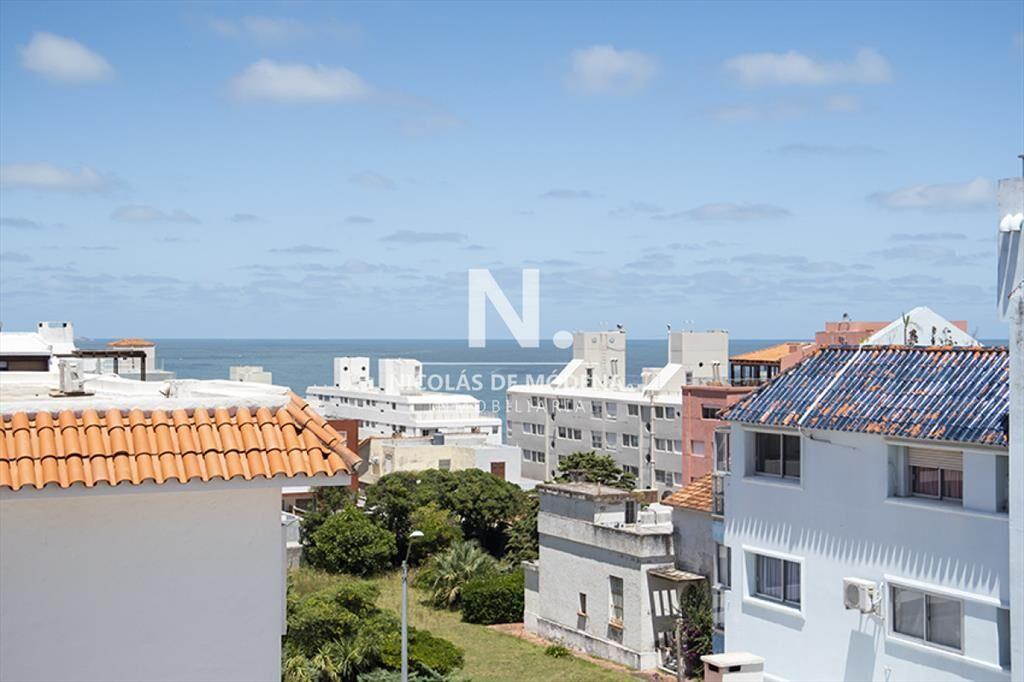 Hermoso departamento en venta, Península.