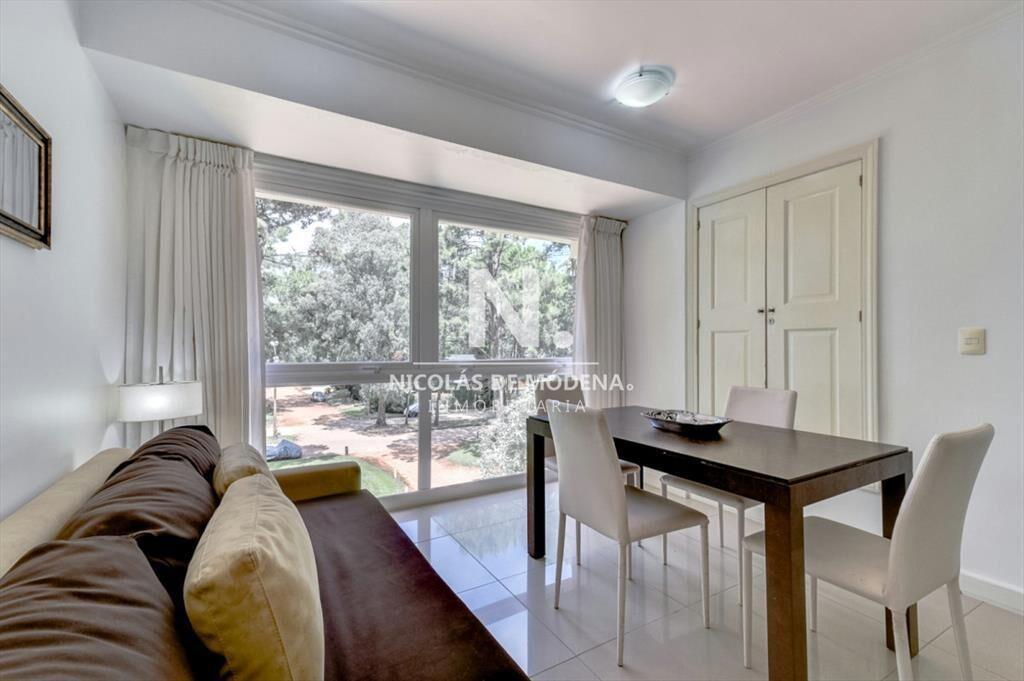 Vende apartamento de 1 dormitorio en Green Park,