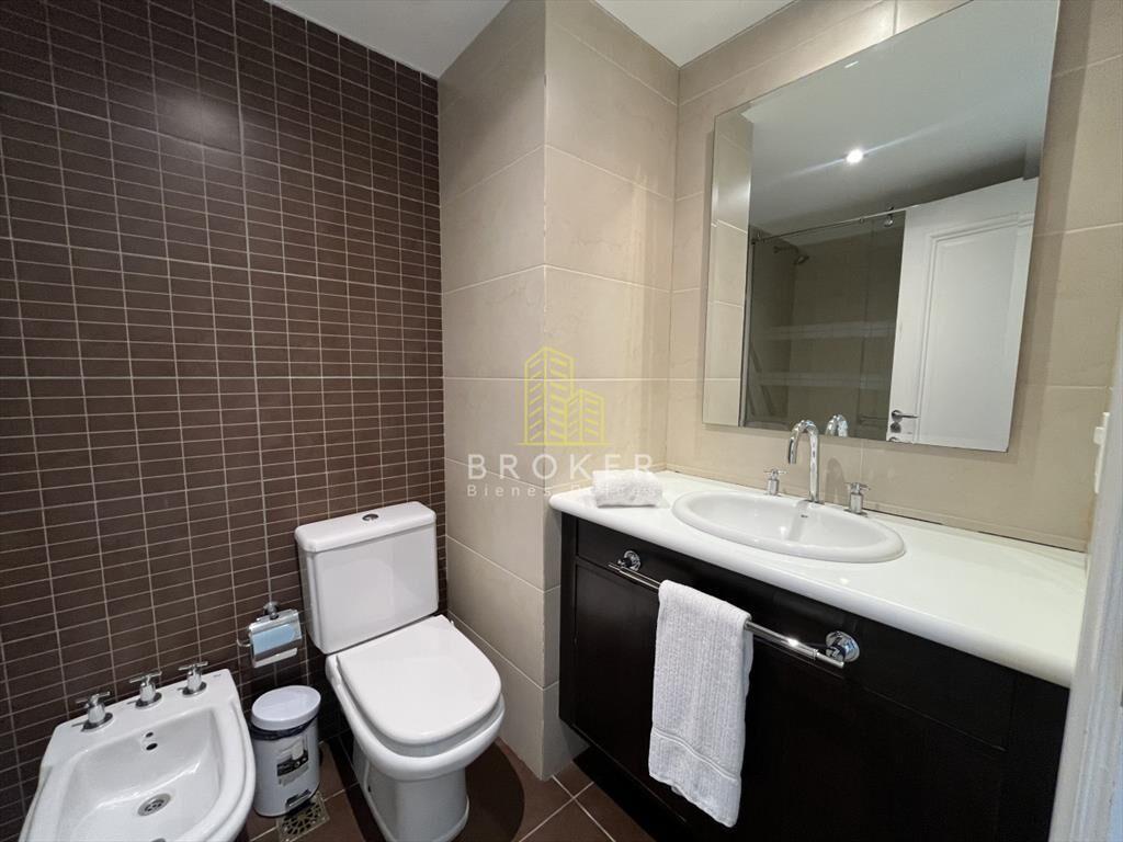 Apartamento de 3 Dormitorios Vista al Mar en del