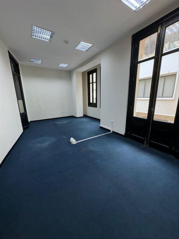 CONSULTORIO, ESTUDIO, PLANTA DE OFICINAS EN CIUDAD VIEJA