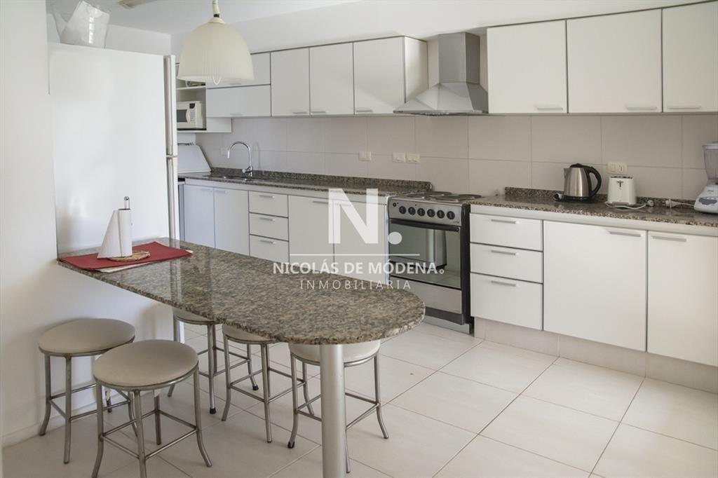 departamento en venta de 3 dormitorios en playa