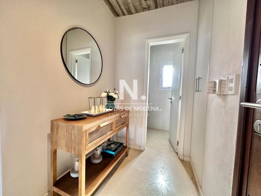 Vende casa en El Chorro- Manantiales, de 4