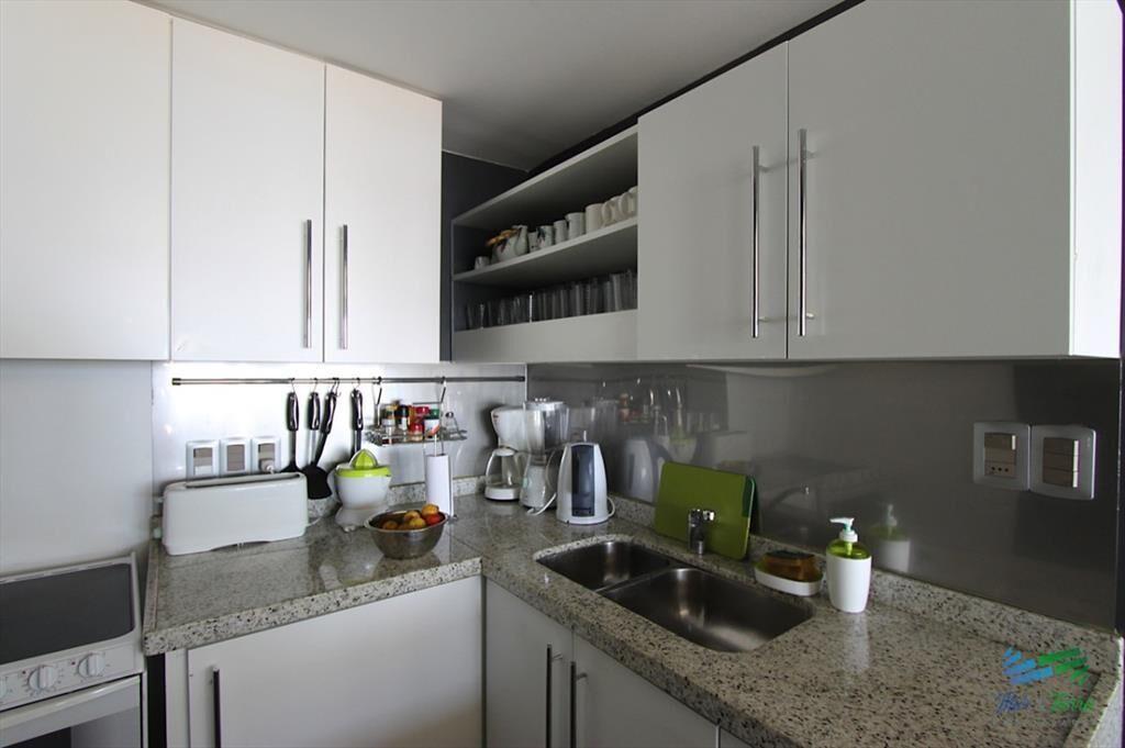 VENTA,1 dormitorio, 2 baños, con amplio living
