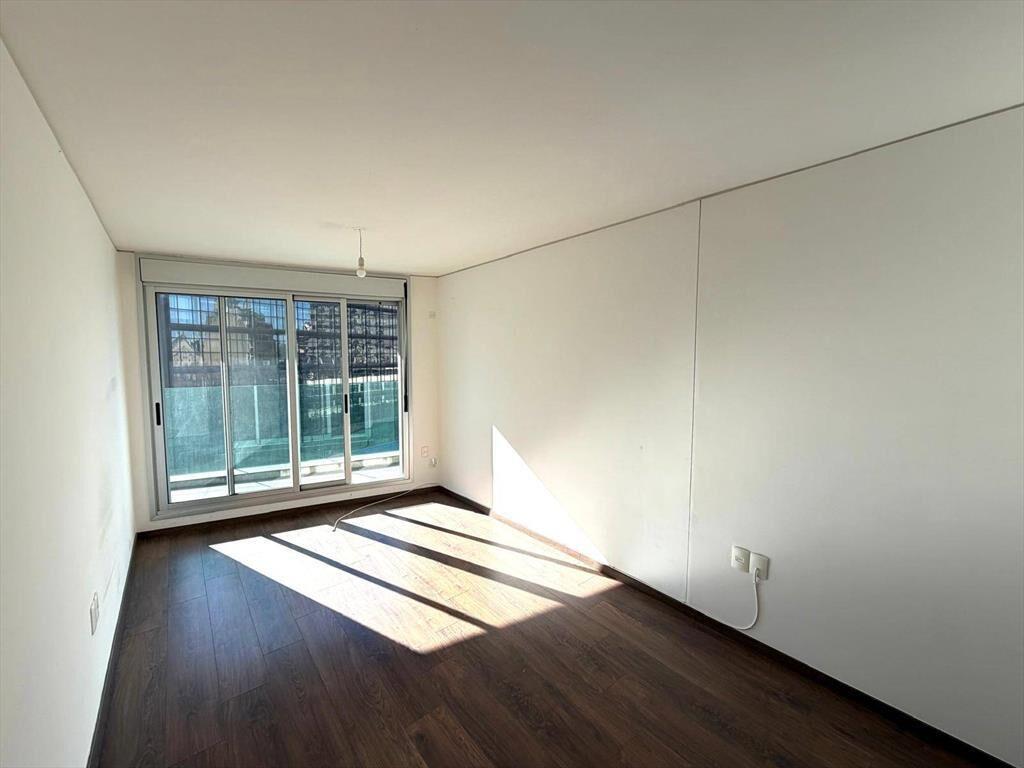 Alquiler de Apartamento de 1 dormitorio con terraza y vista