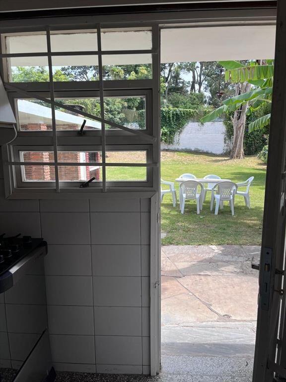 CHALET EN CANTEGRIL DE 4 AMB. MAS DEPENDENCIA