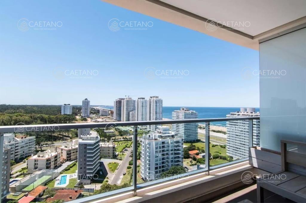 Excepcional apartamento con hermosa vista en
