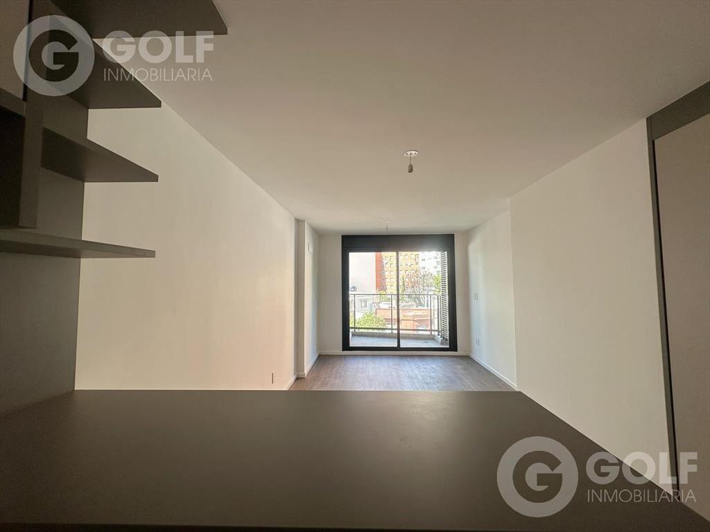 Venta monoambiente con terraza en Punta Carretas