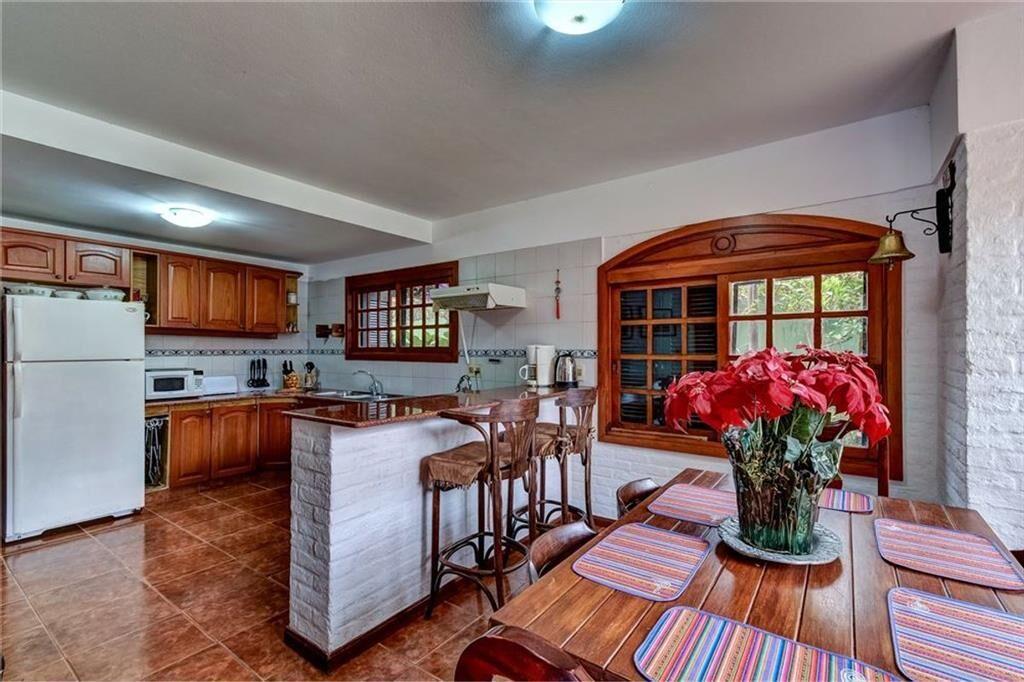 CASA VENTA PORTEZUELO PUNTA BALLENA 150 M DEL MAR