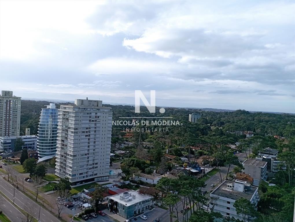 Apartamento de 2 dormitorio en venta, Roosevelt