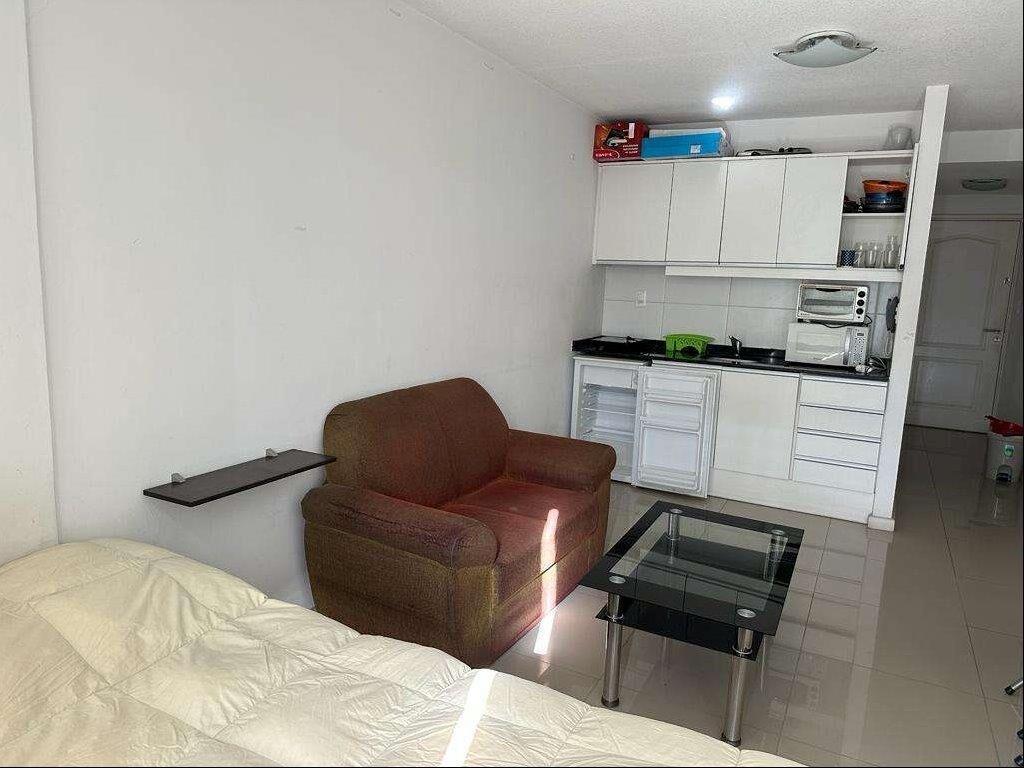 Monoambiente en Alquilier, amoblado en Pocitos.