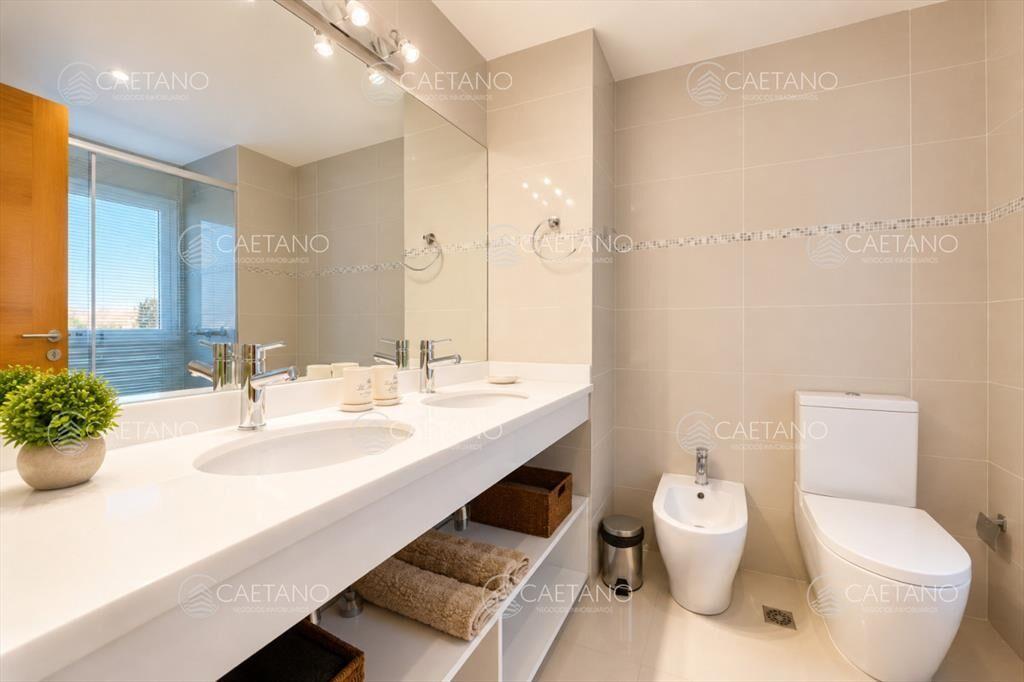 Apartamento en Venta - Punta del Este, Playa